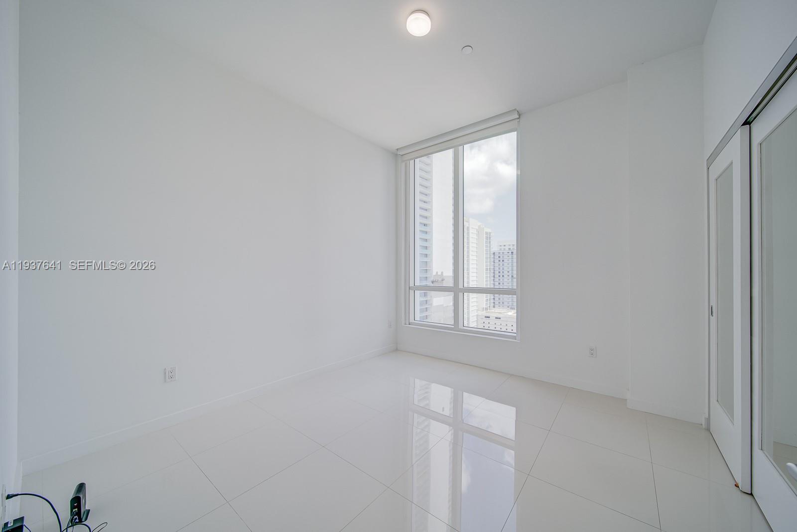 601 NE 27th St #1904, Miami FL 33137