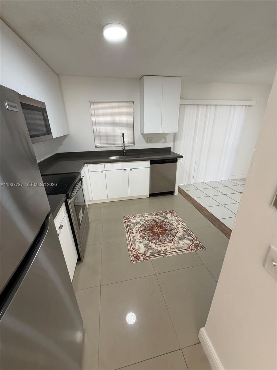 5817 Blueberry Ct #92, Lauderhill FL 33313