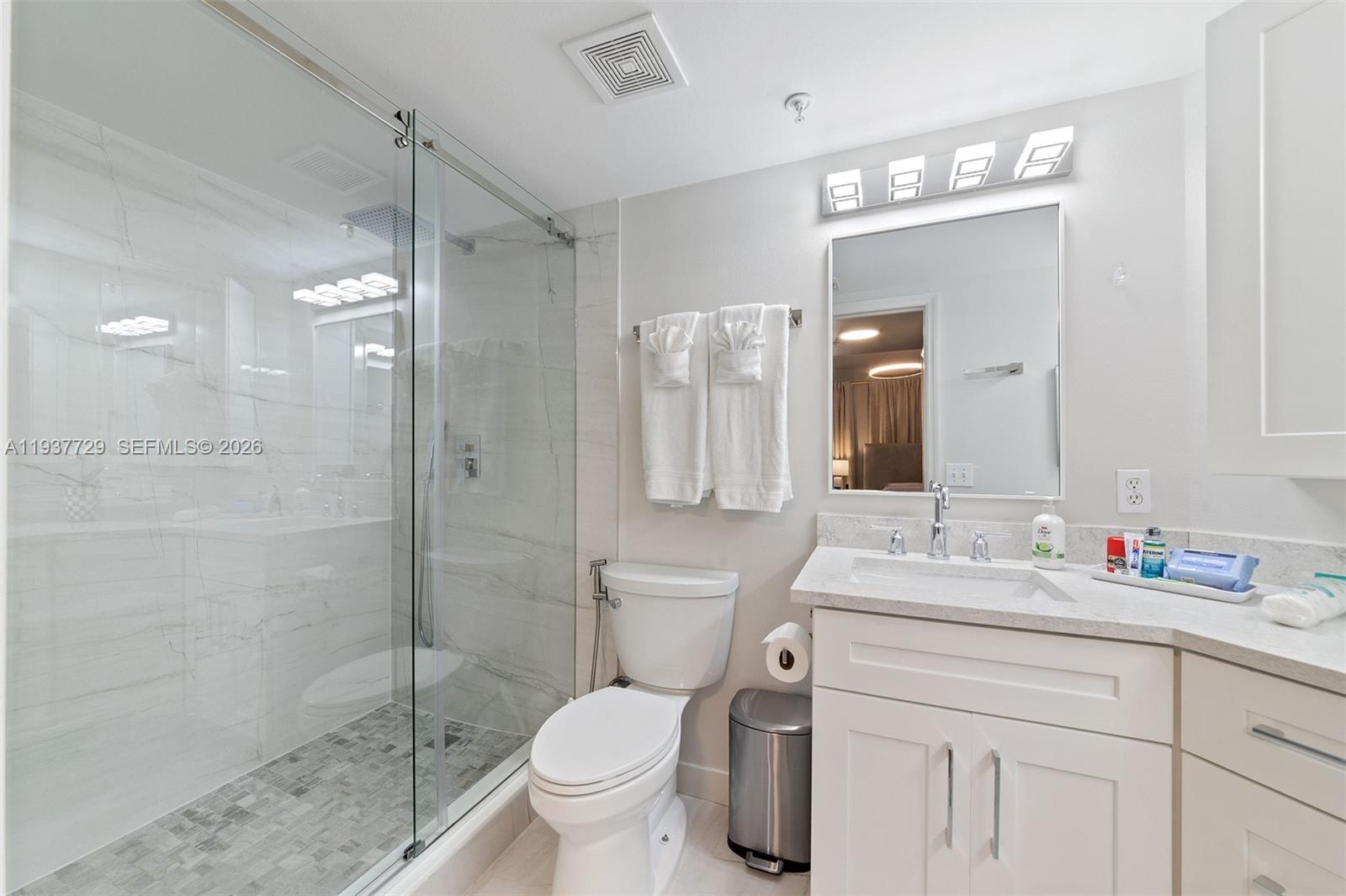 2067 S Ocean Dr #TH5, Hallandale Beach FL 33009