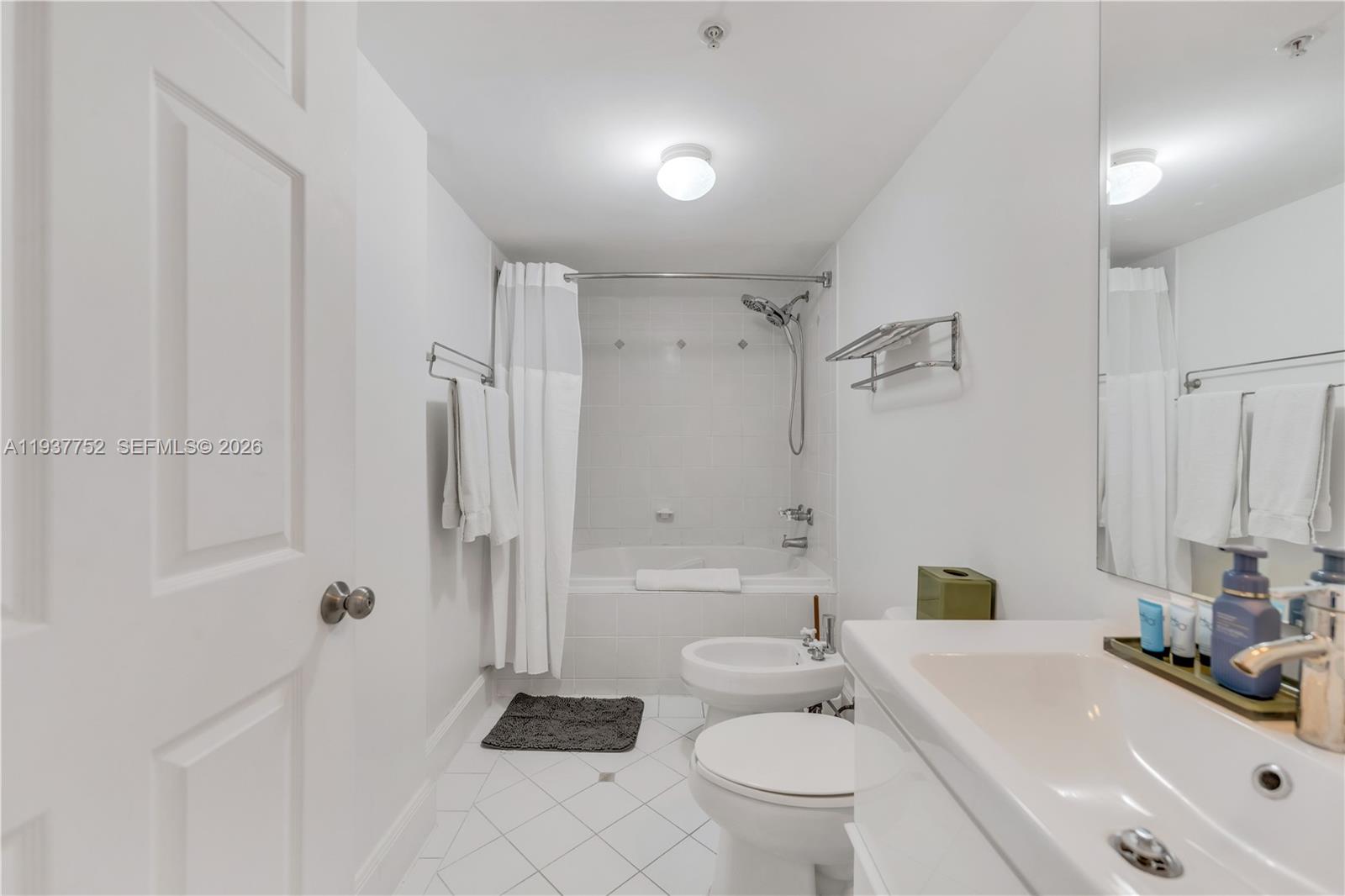 2951 S Bayshore Dr #717, Miami FL 33133