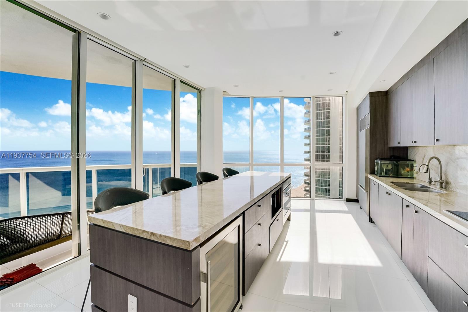 15901 Collins Ave #2701, Sunny Isles Beach FL 33160
