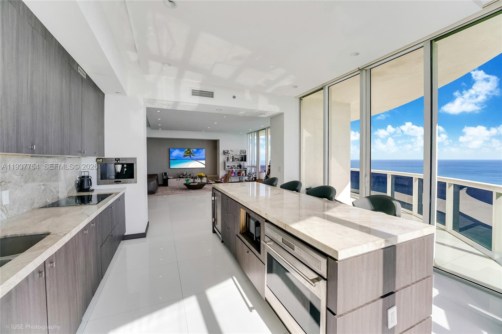 15901 Collins Ave #2701, Sunny Isles Beach FL 33160