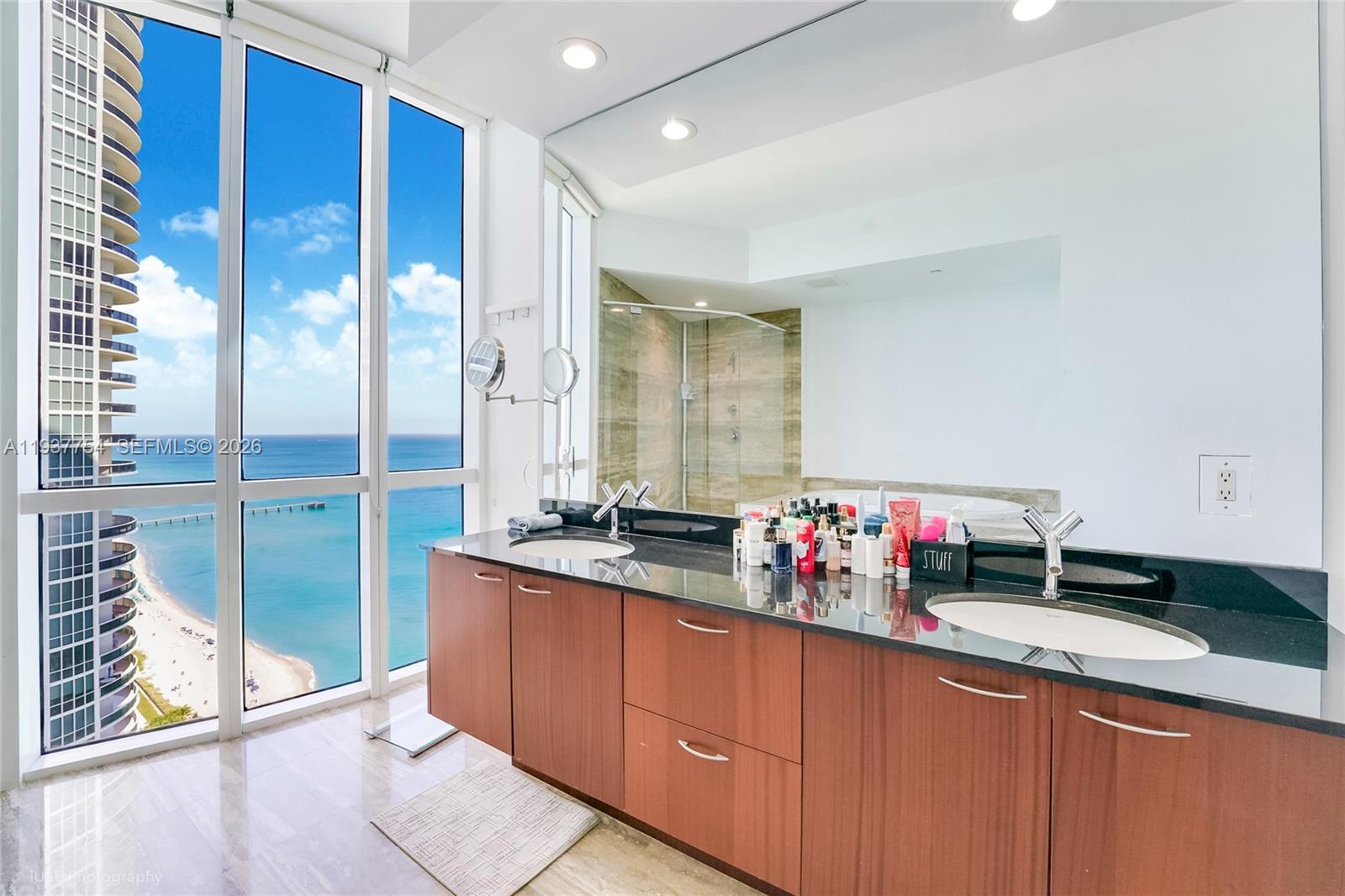 15901 Collins Ave #2701, Sunny Isles Beach FL 33160