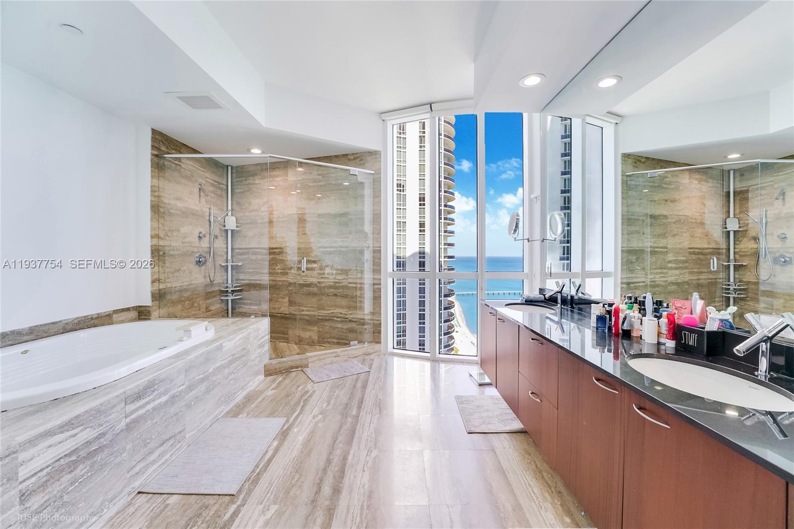 15901 Collins Ave #2701, Sunny Isles Beach FL 33160