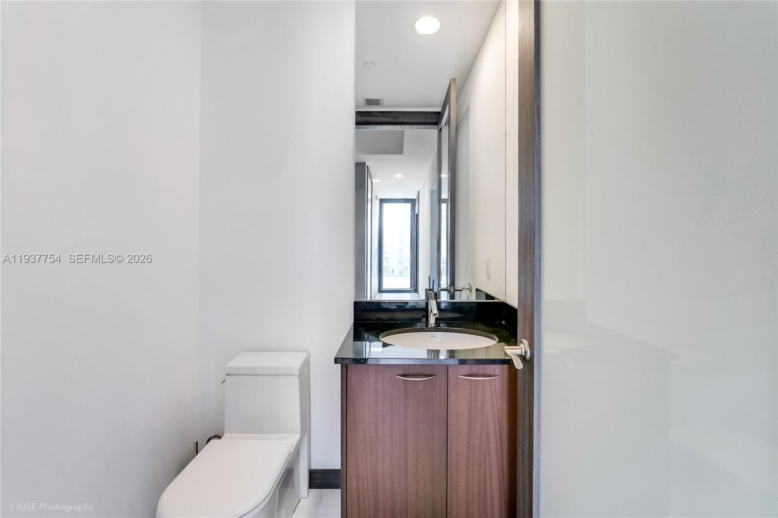 15901 Collins Ave #2701, Sunny Isles Beach FL 33160