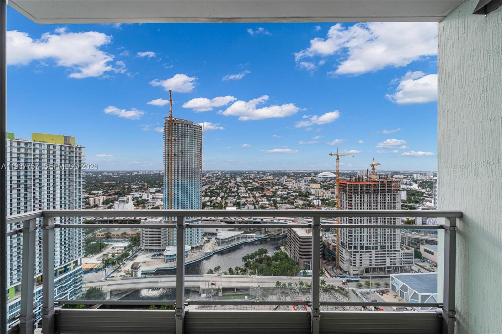 92 SW 3rd St #4109, Miami FL 33130