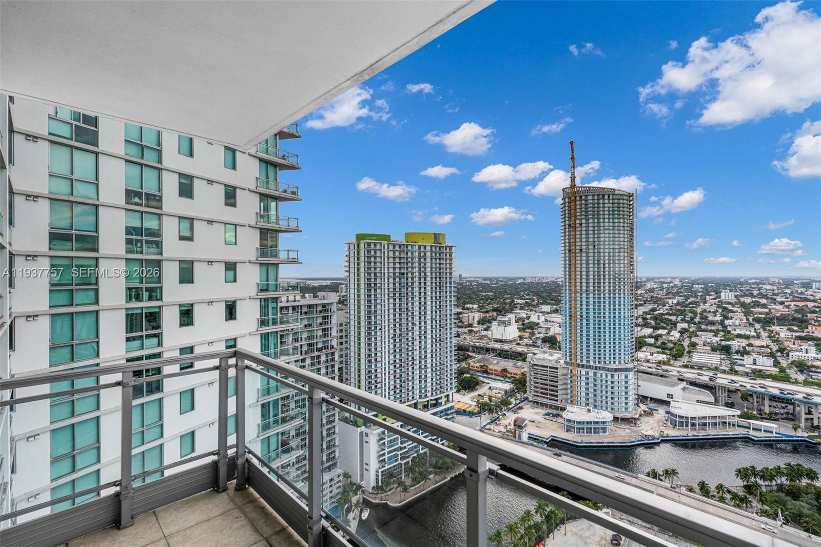 92 SW 3rd St #4109, Miami FL 33130