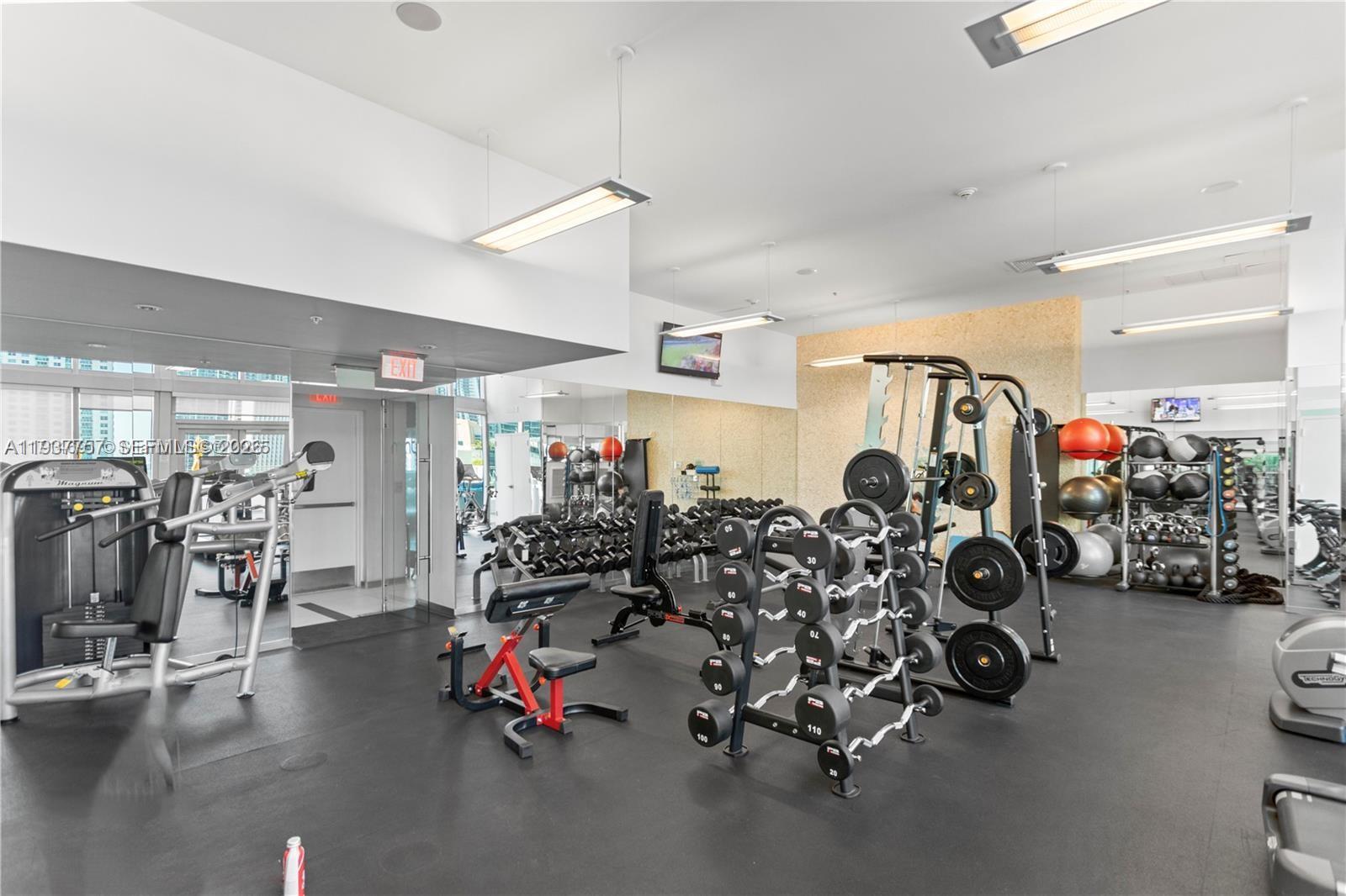 92 SW 3rd St #4109, Miami FL 33130