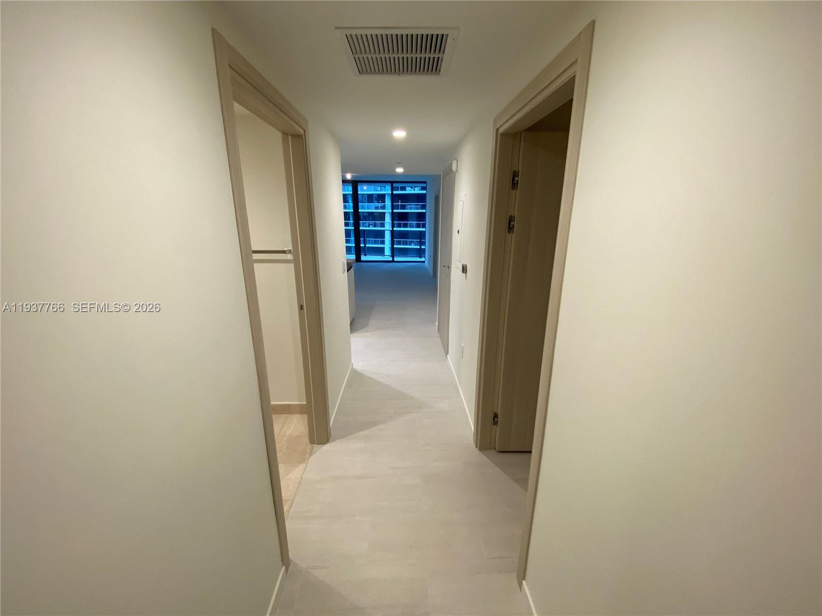 1000 Brickell Plaza #2907, Miami FL 33131