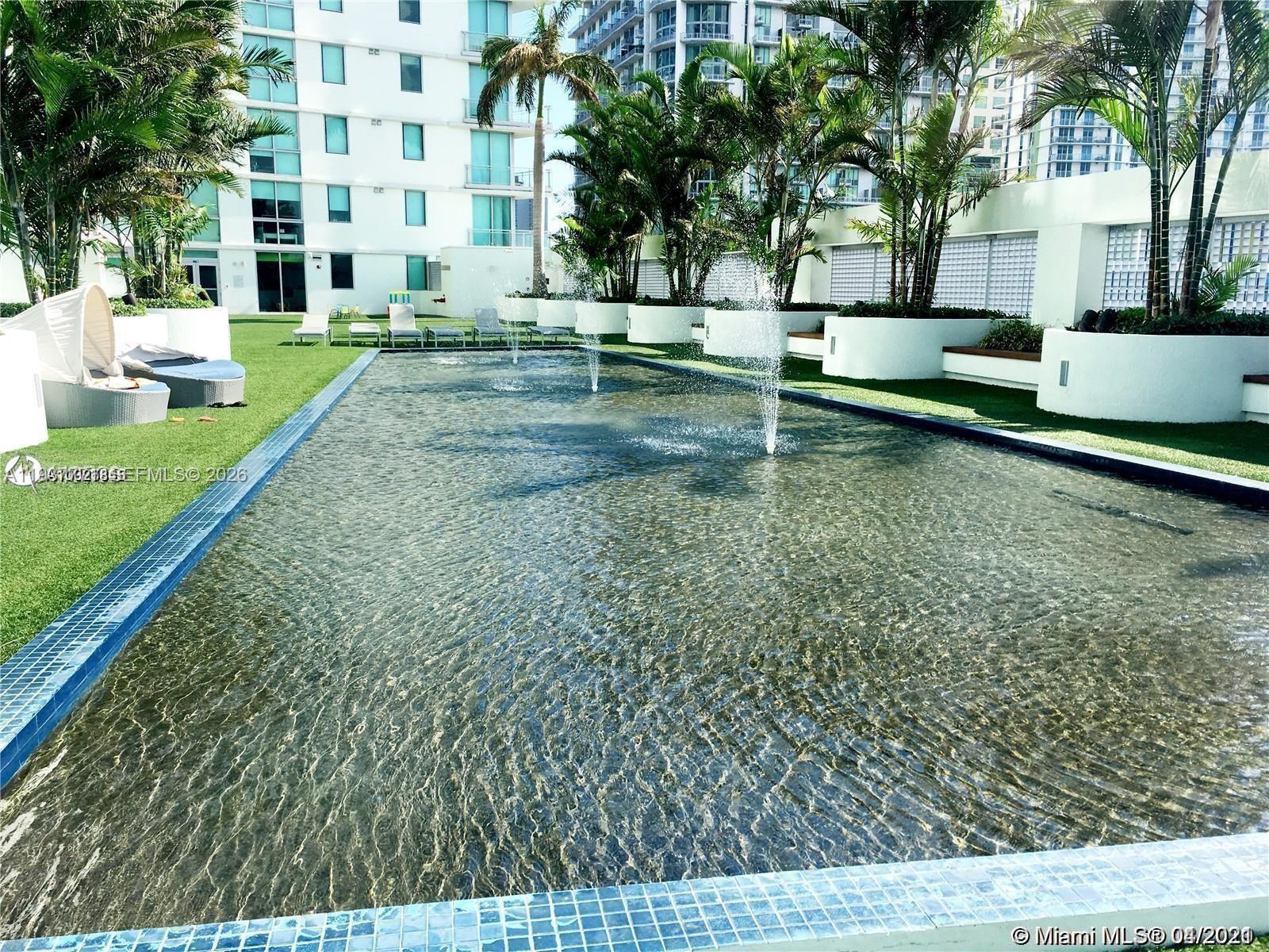 92 SW 3rd St #1802, Miami FL 33130