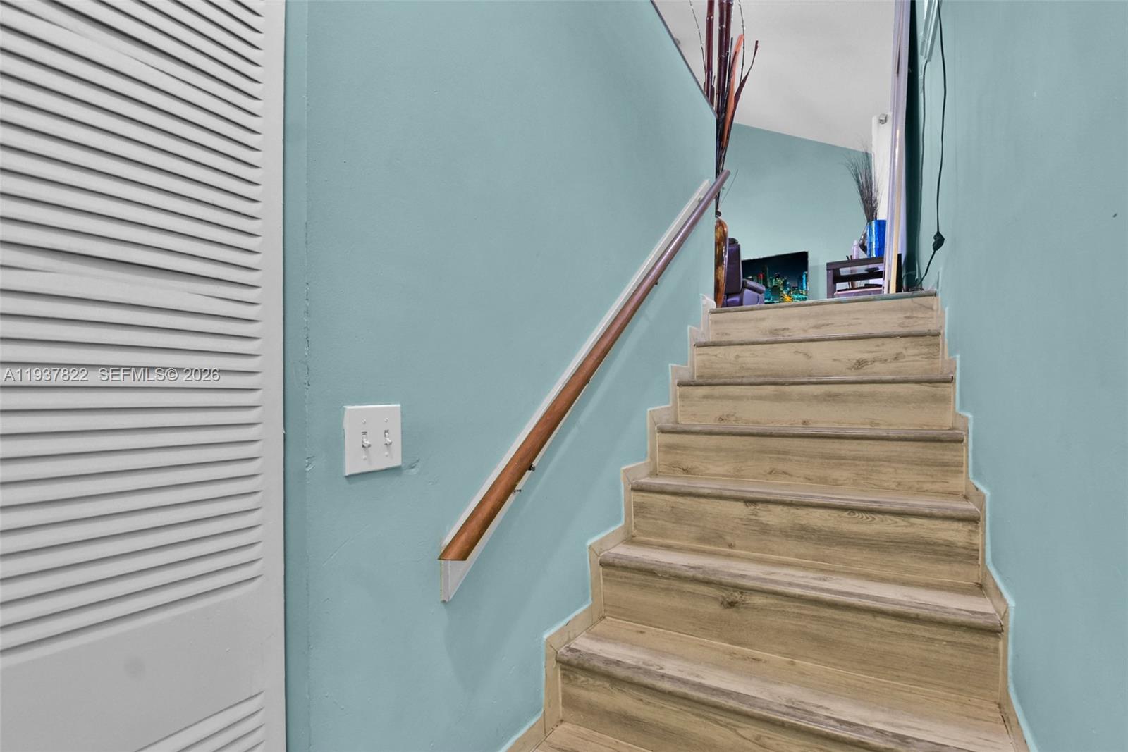 1419 Avon Ln #216, North Lauderdale FL 33068