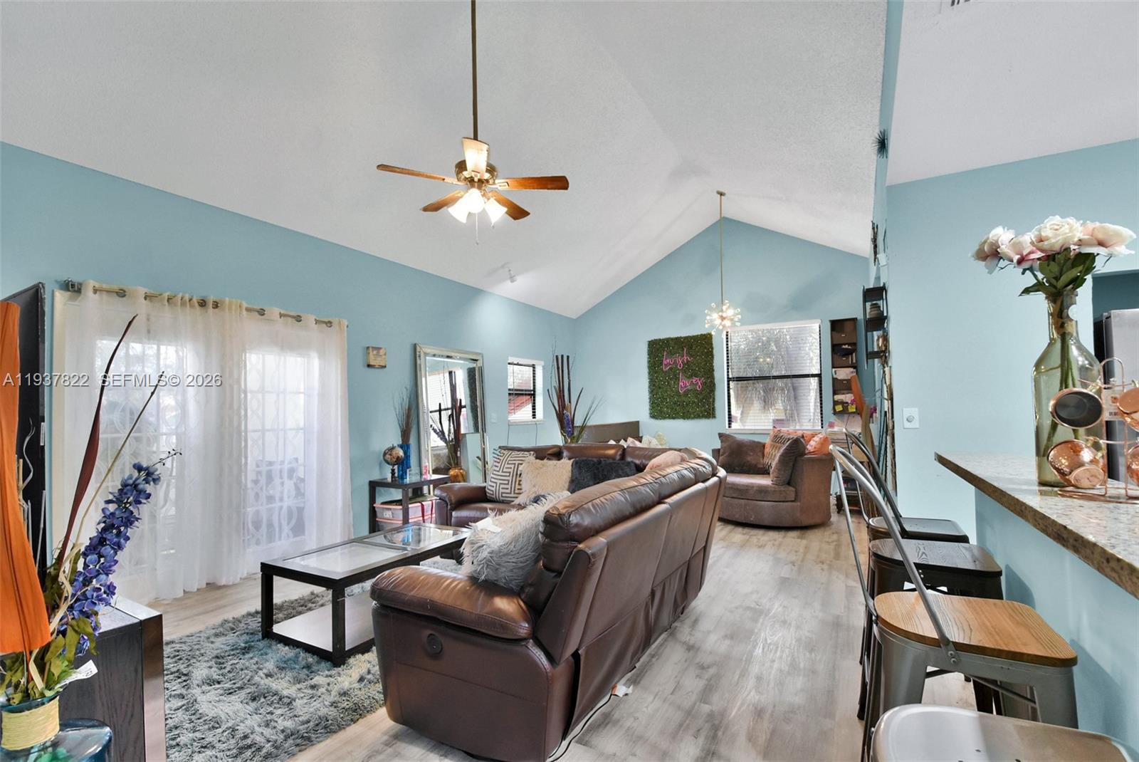 1419 Avon Ln #216, North Lauderdale FL 33068