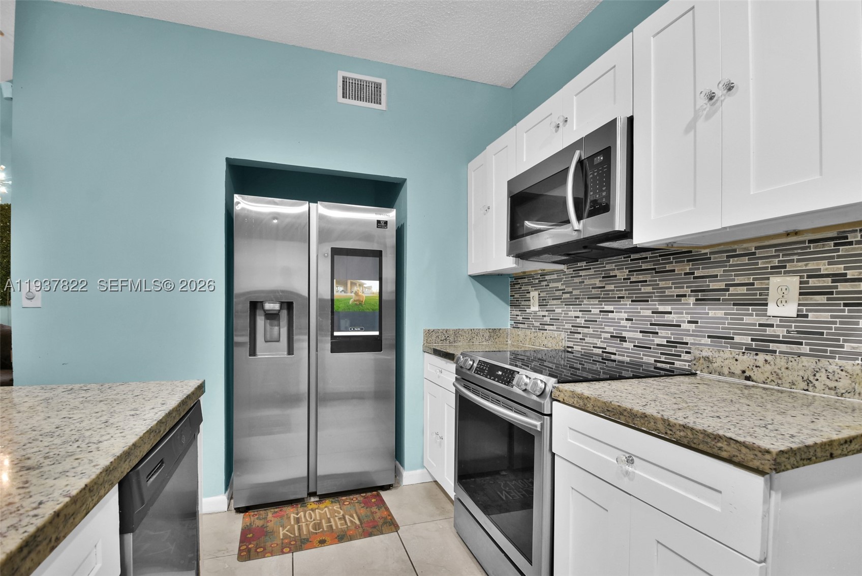 1419 Avon Ln #216, North Lauderdale FL 33068