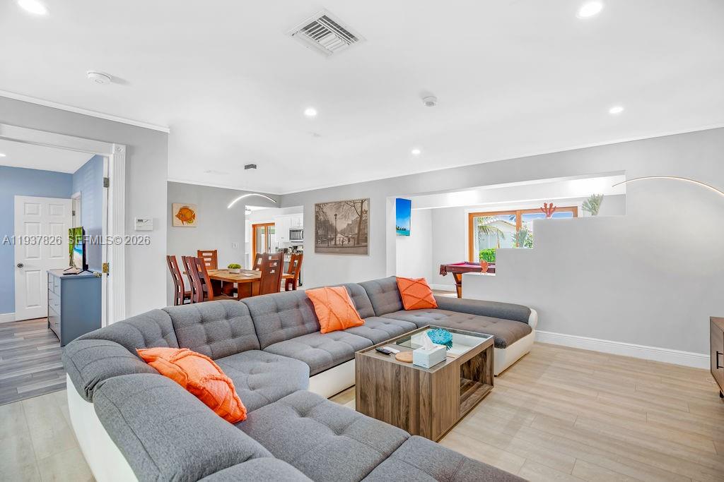 5320 NE 16th Ter, Fort Lauderdale FL 33334