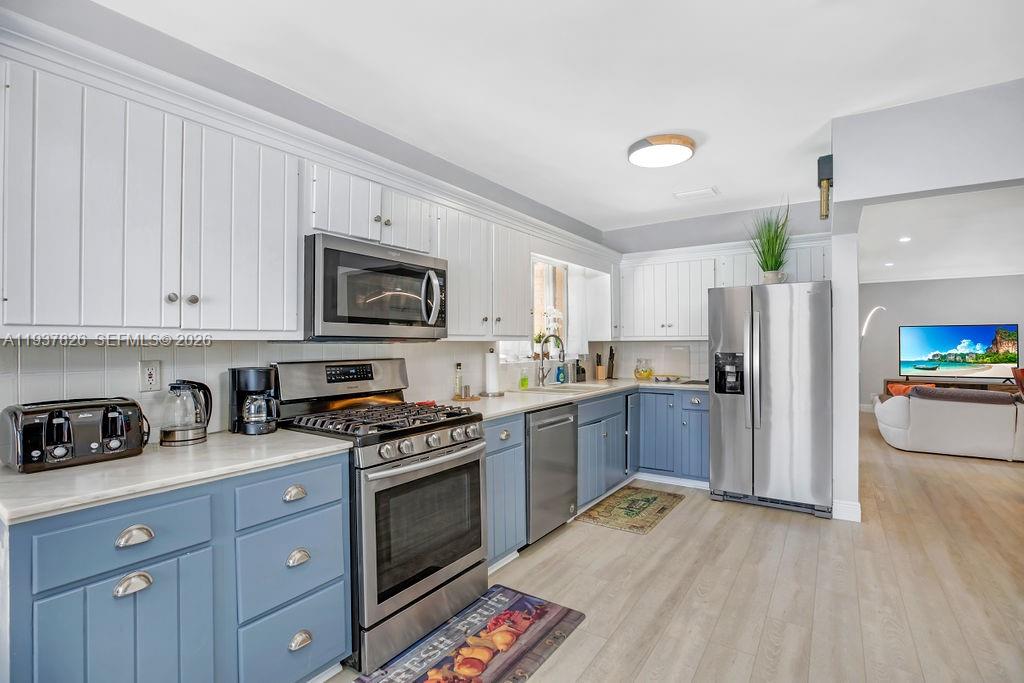 5320 NE 16th Ter, Fort Lauderdale FL 33334