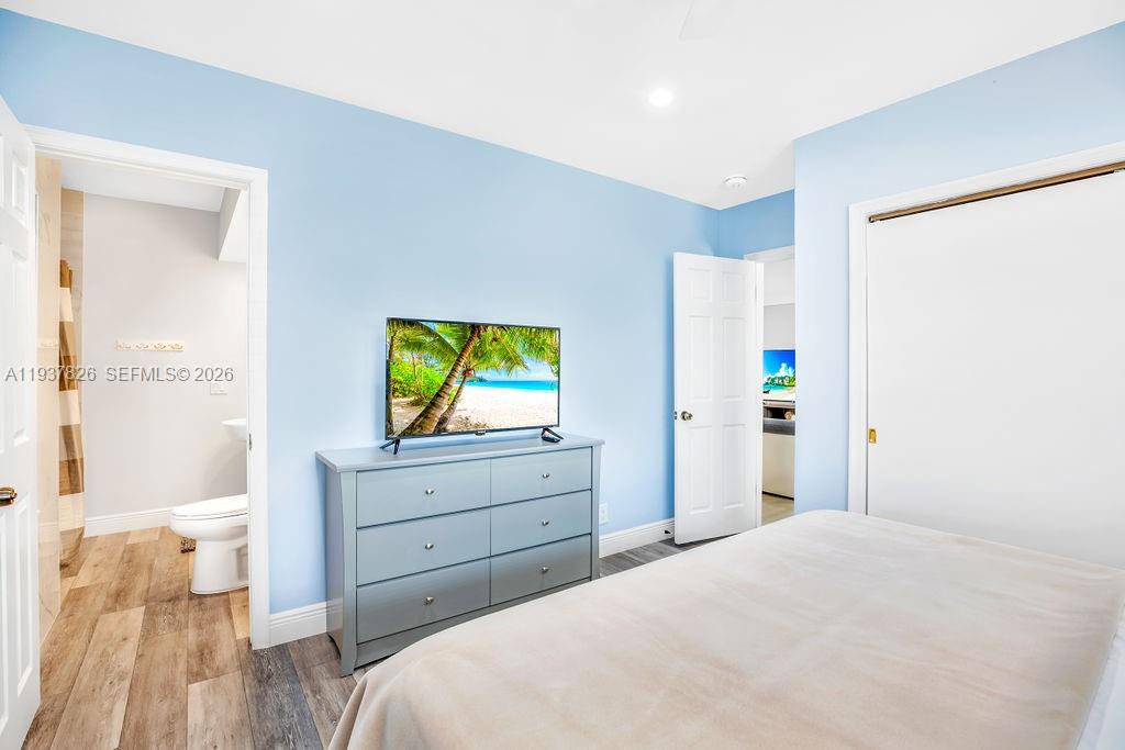5320 NE 16th Ter, Fort Lauderdale FL 33334