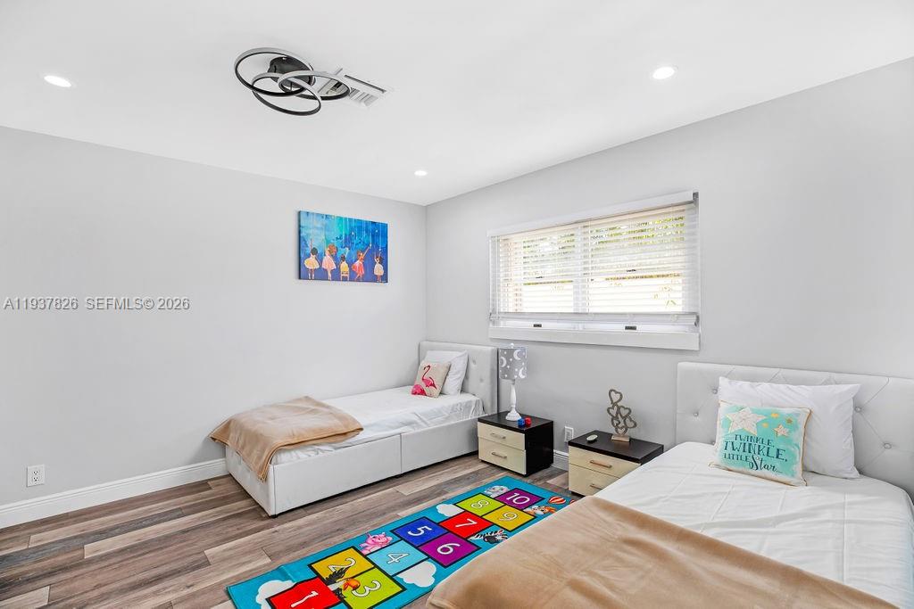 5320 NE 16th Ter, Fort Lauderdale FL 33334