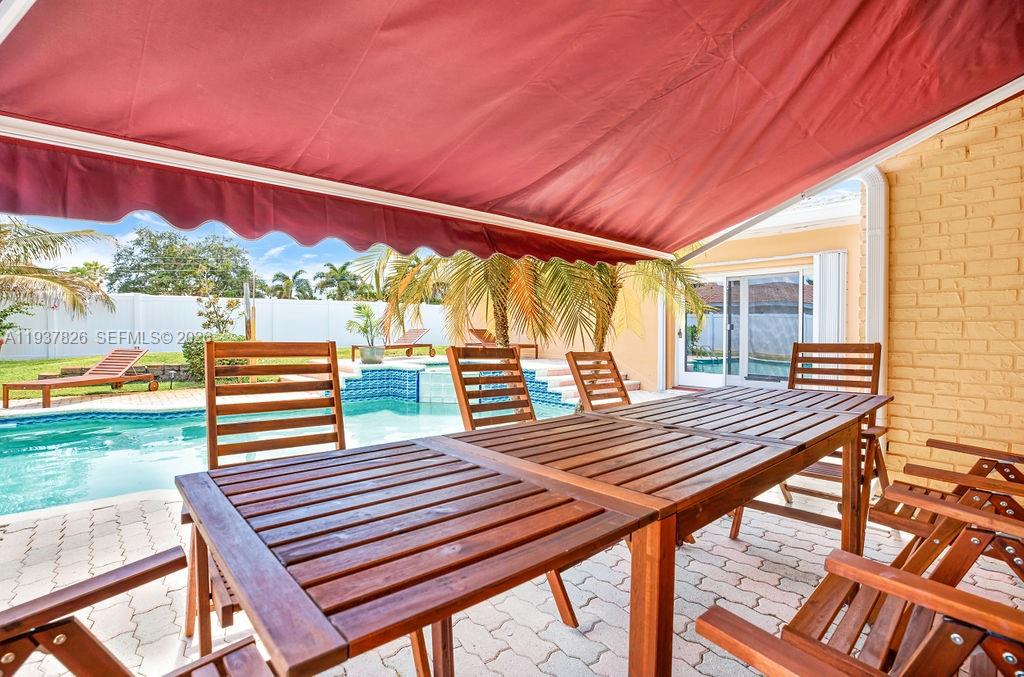 5320 NE 16th Ter, Fort Lauderdale FL 33334