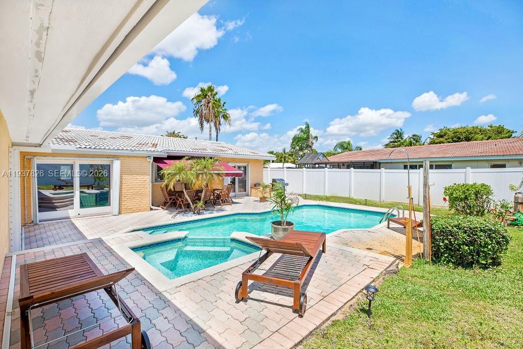 5320 NE 16th Ter, Fort Lauderdale FL 33334