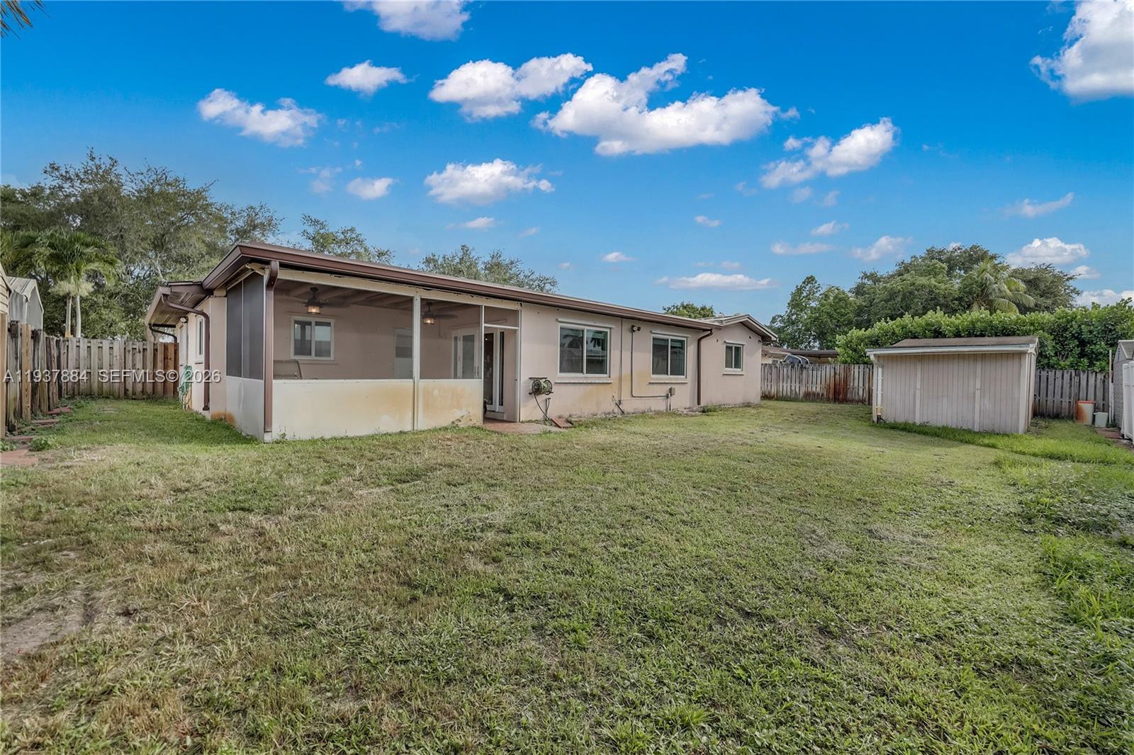 8331 NW 18th St, Pembroke Pines FL 33024