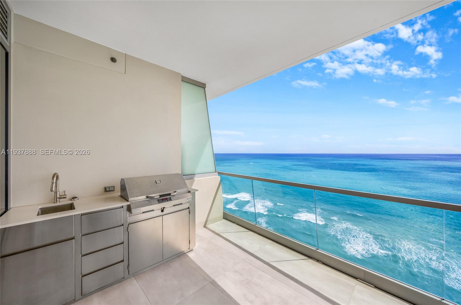 18501 Collins Ave #2502, Sunny Isles Beach FL 33160