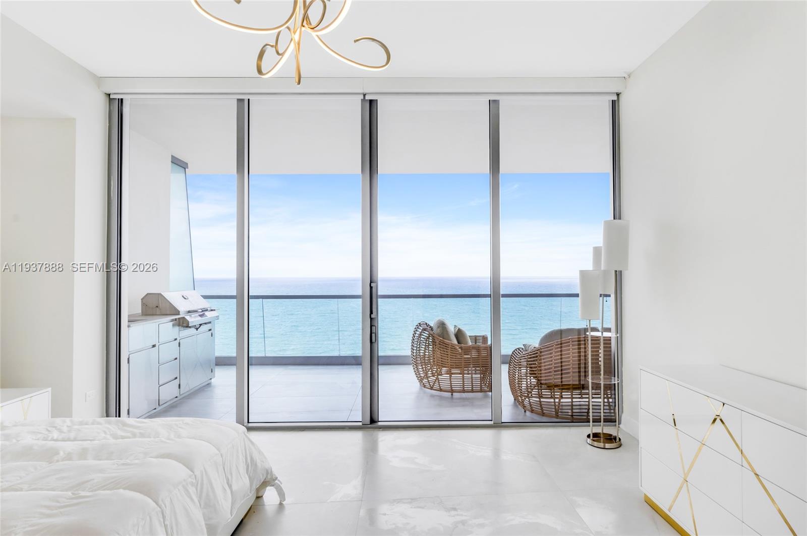 18501 Collins Ave #2502, Sunny Isles Beach FL 33160
