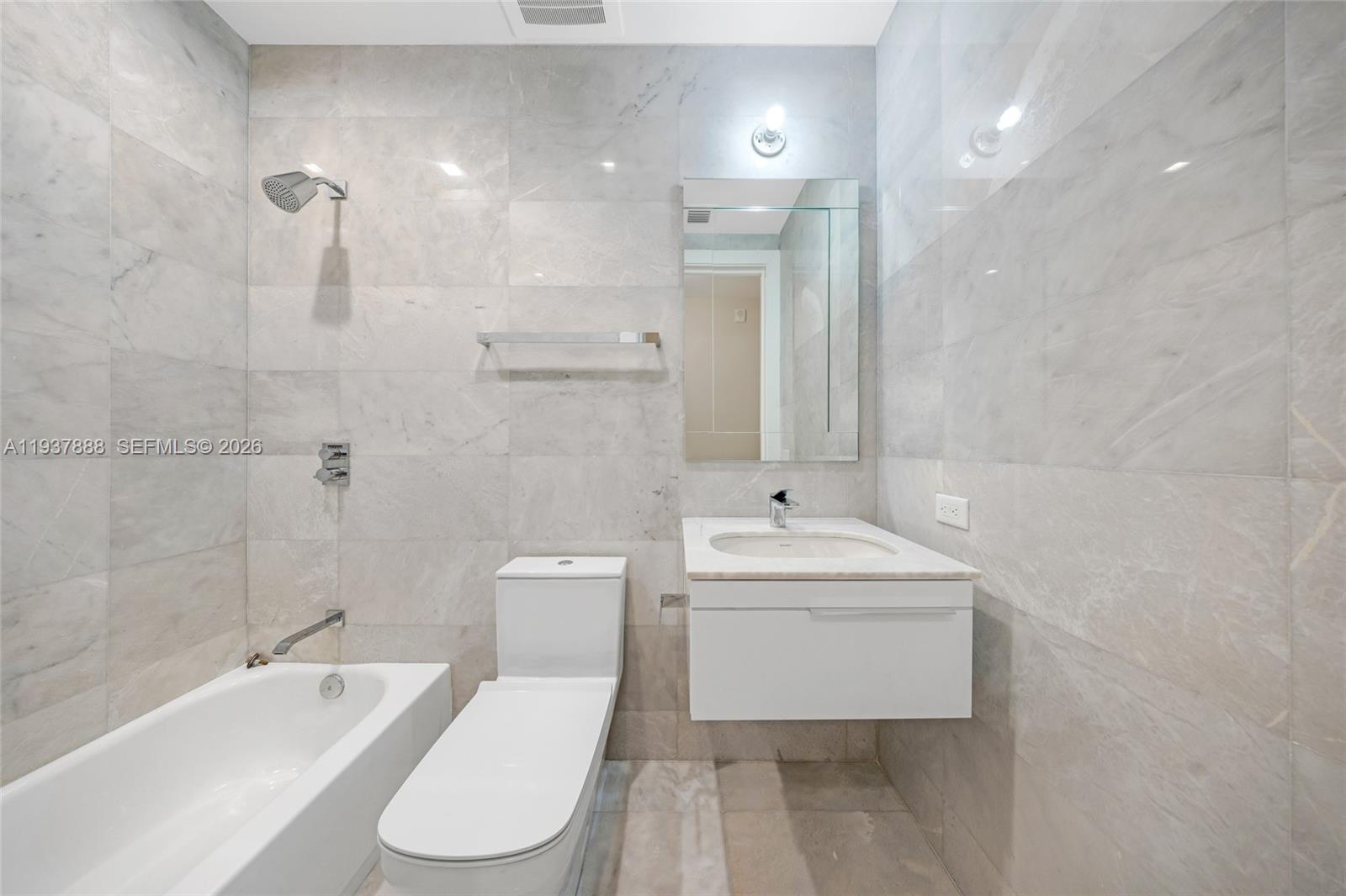 18501 Collins Ave #2502, Sunny Isles Beach FL 33160