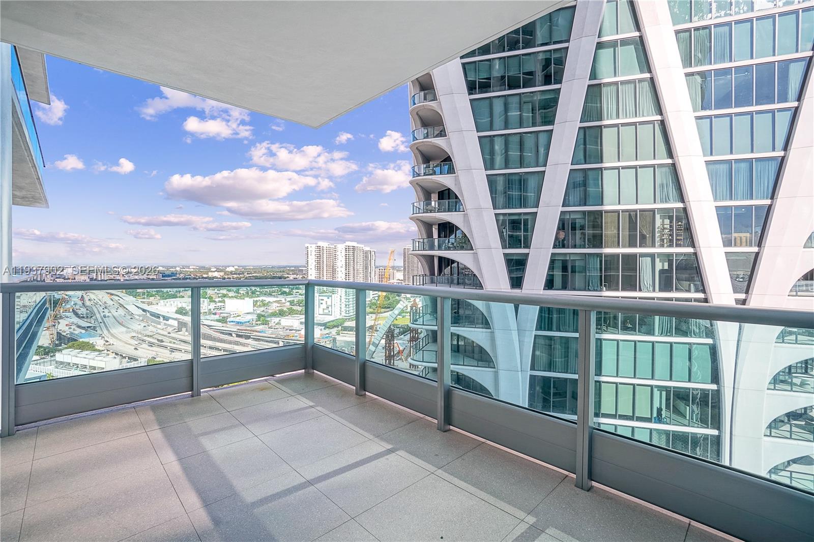 900 Biscayne Blvd #2910, Miami FL 33132