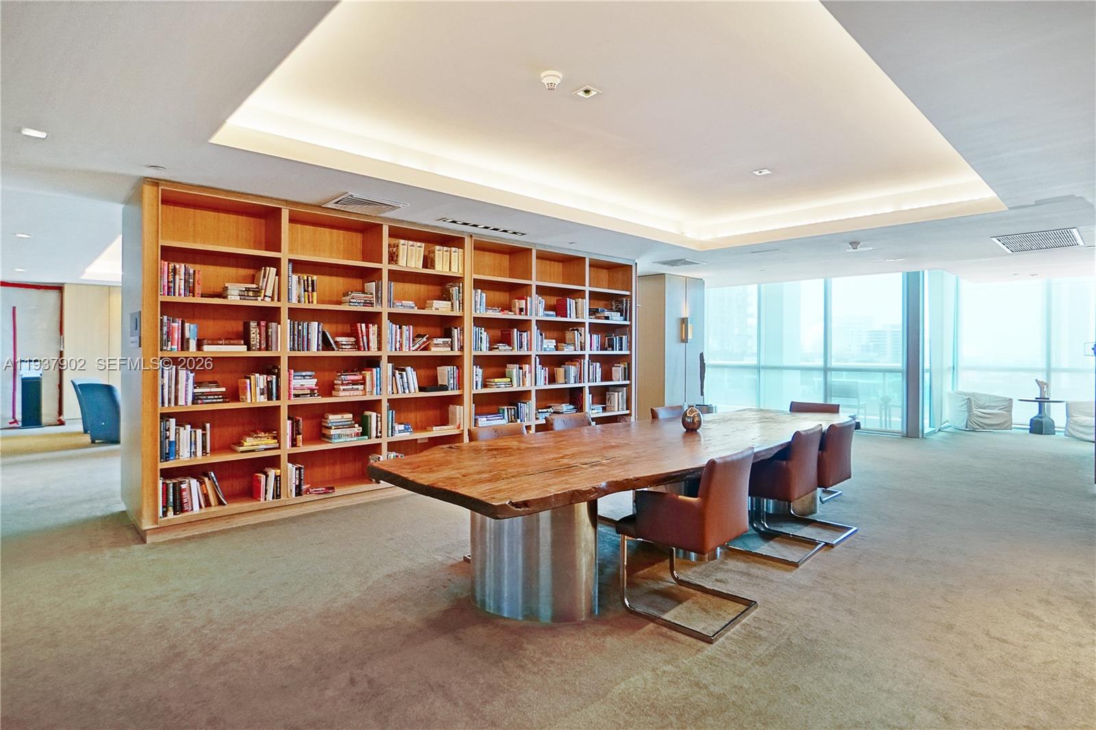 900 Biscayne Blvd #2910, Miami FL 33132