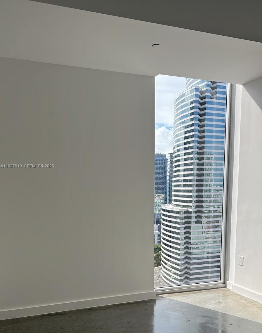 151 SE 1st St #2507, Miami FL 33131