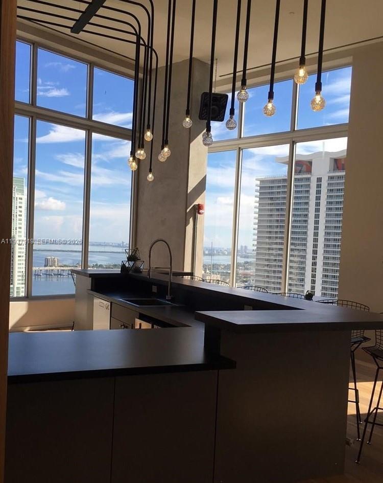 151 SE 1st St #2507, Miami FL 33131