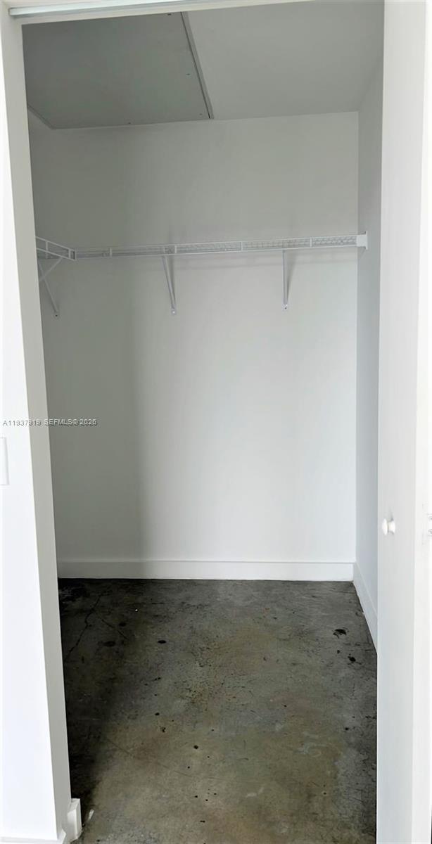 151 SE 1st St #2507, Miami FL 33131