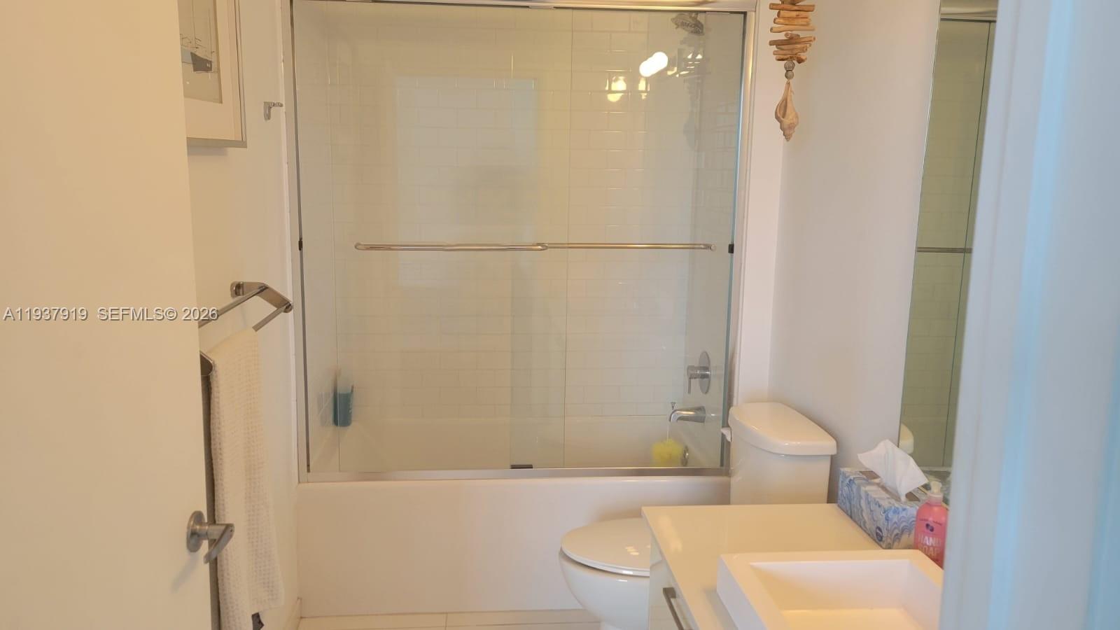 151 SE 1st St #2507, Miami FL 33131