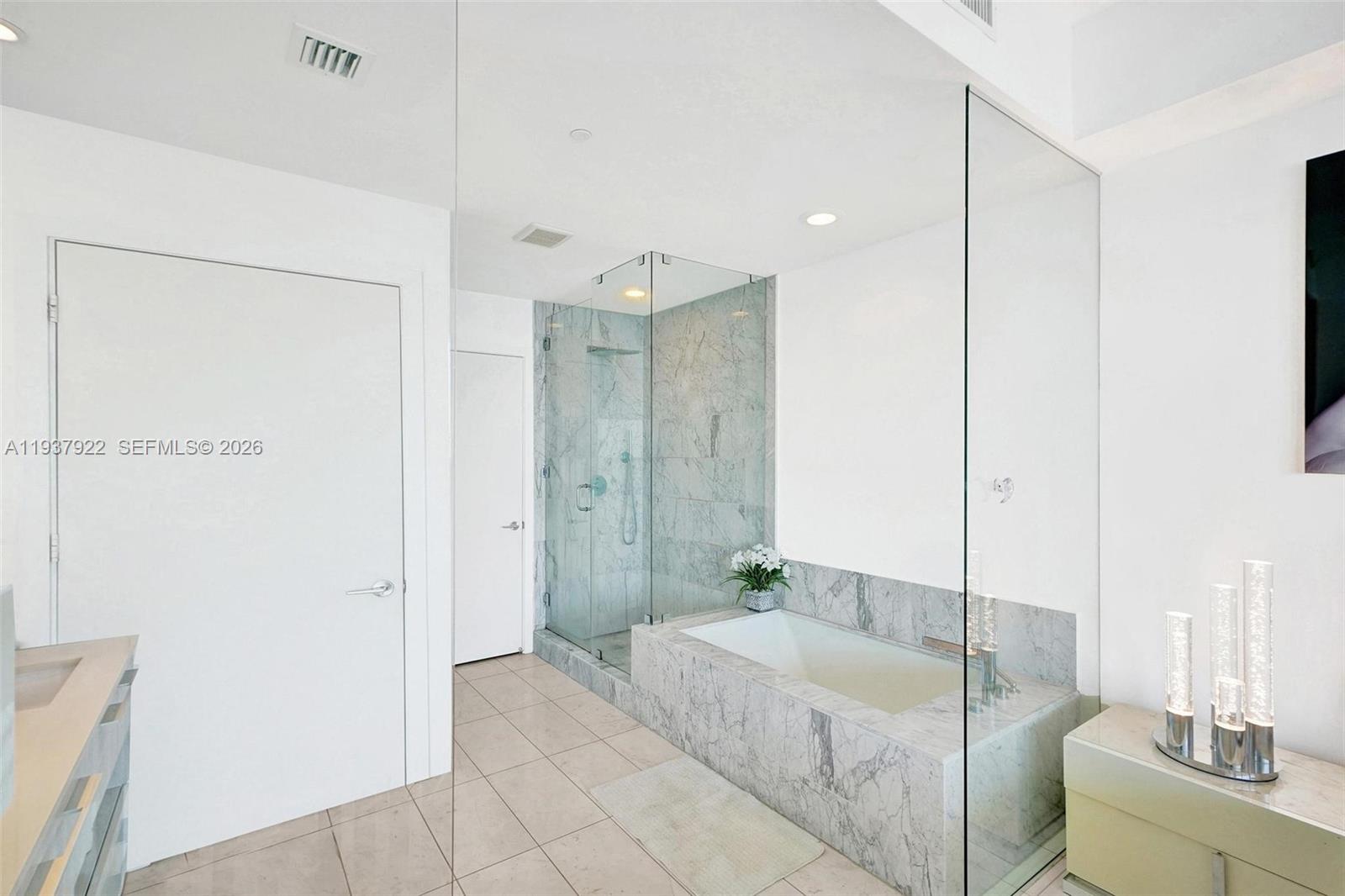 480 NE 31st St #1705, Miami FL 33137