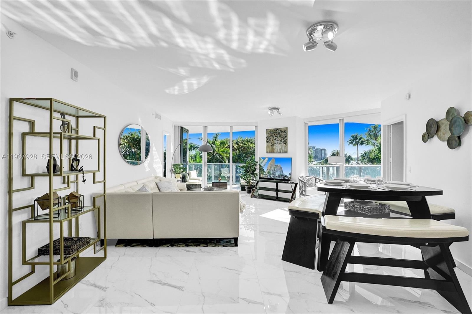 Miami FL 33132 - A11937928