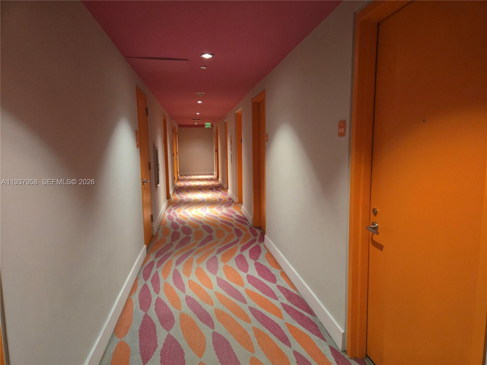 31 SE 6th St #503, Miami FL 33131
