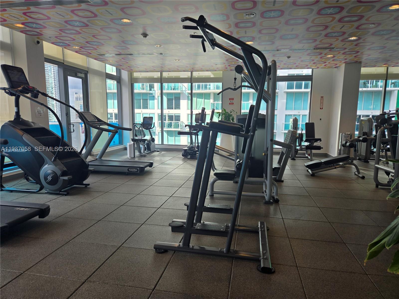 31 SE 6th St #503, Miami FL 33131