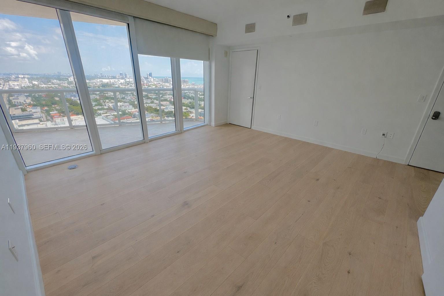 400 Alton Rd #LPH-3007, Miami Beach FL 33139