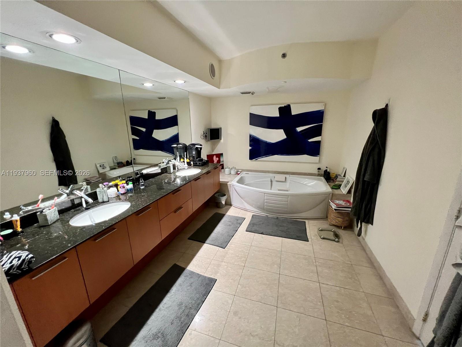 400 Alton Rd #LPH-3007, Miami Beach FL 33139