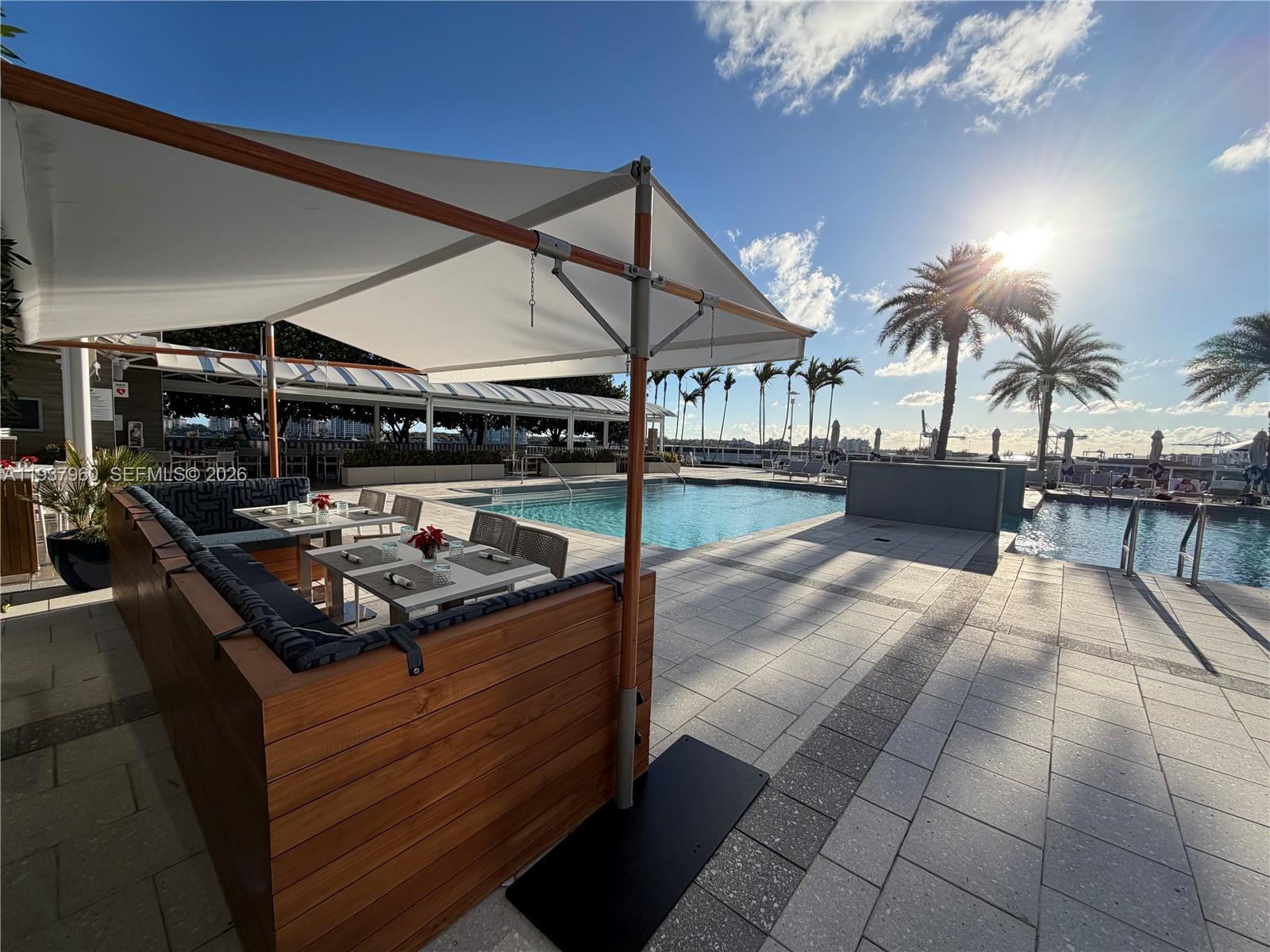 400 Alton Rd #LPH-3007, Miami Beach FL 33139