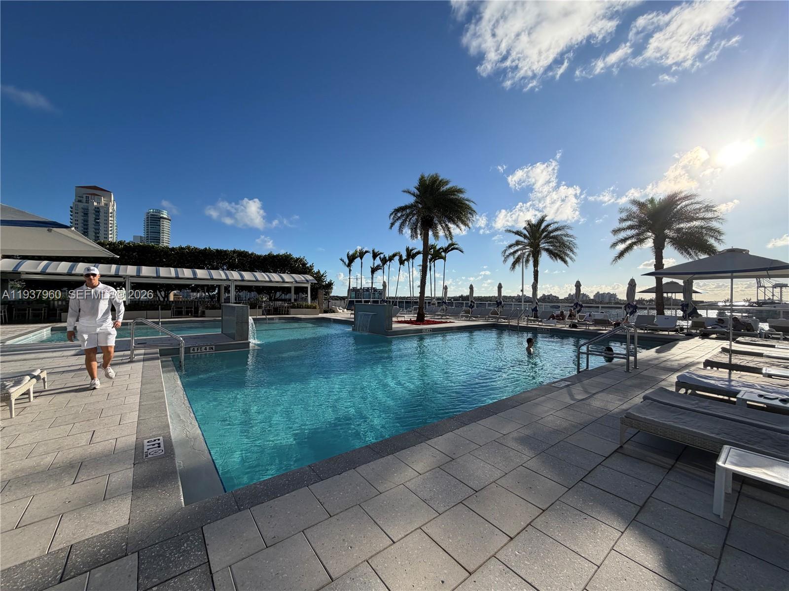 400 Alton Rd #LPH-3007, Miami Beach FL 33139