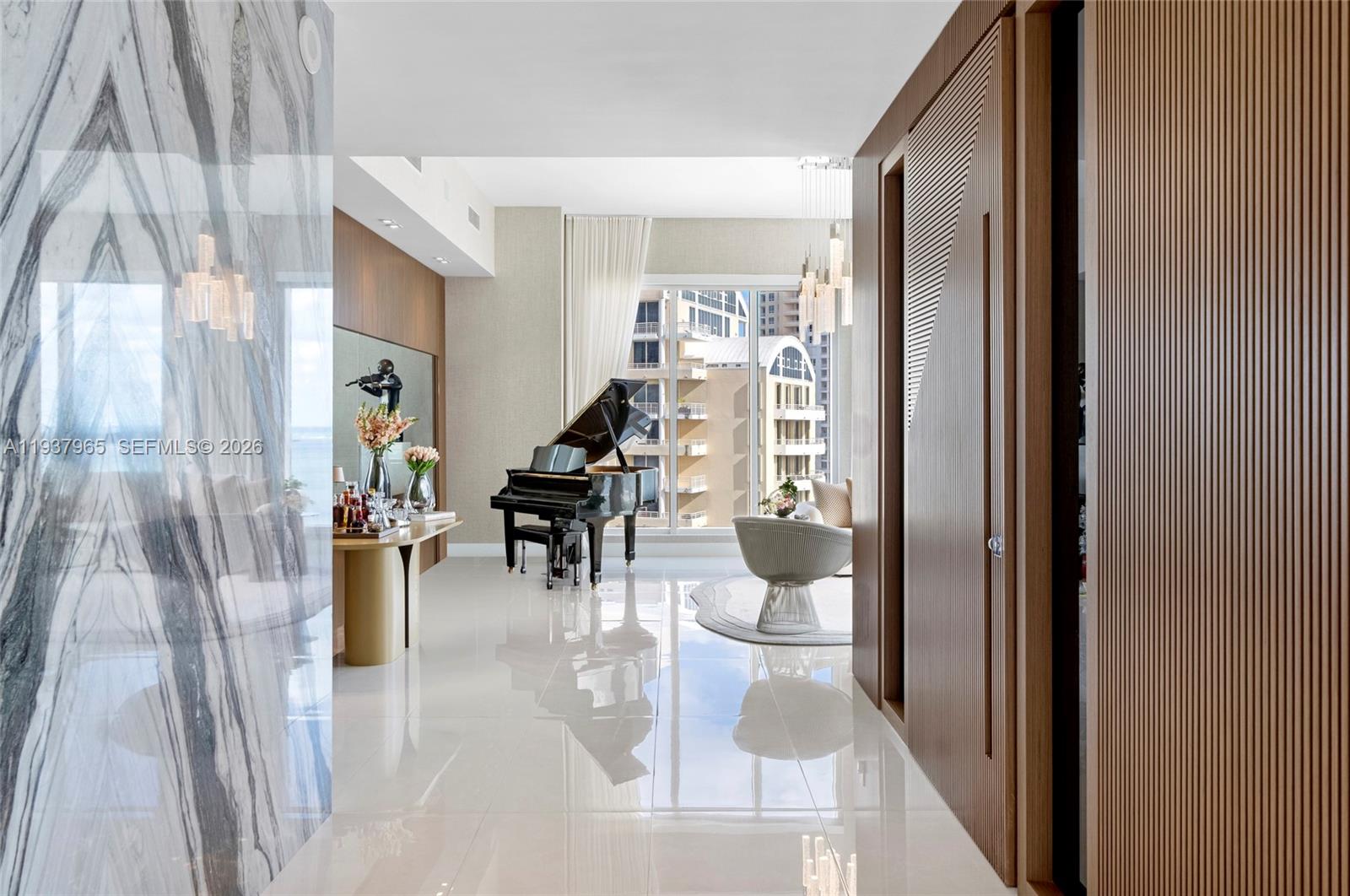 900 Brickell Key Blvd #2004, Miami FL 33131