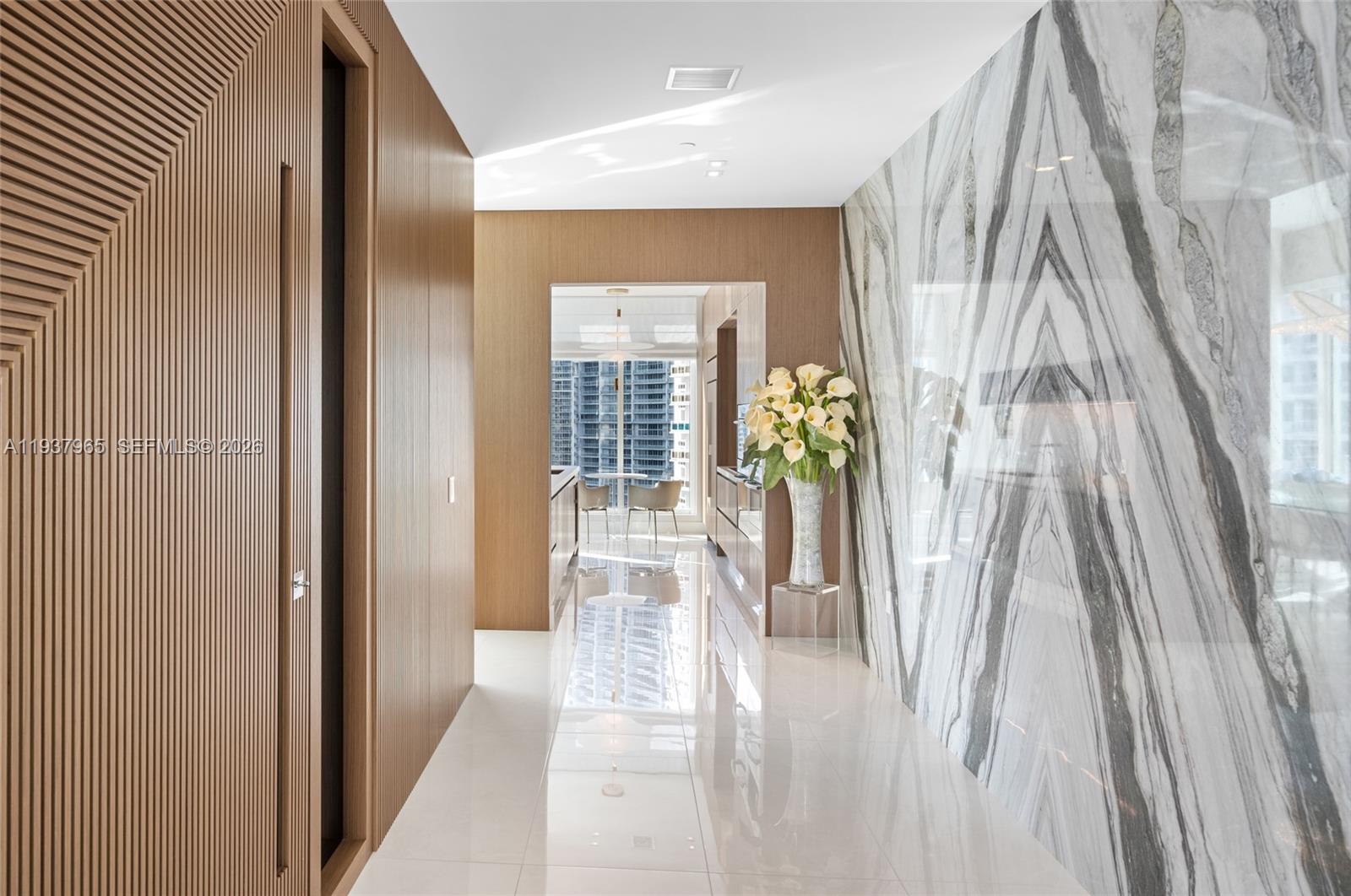 900 Brickell Key Blvd #2004, Miami FL 33131