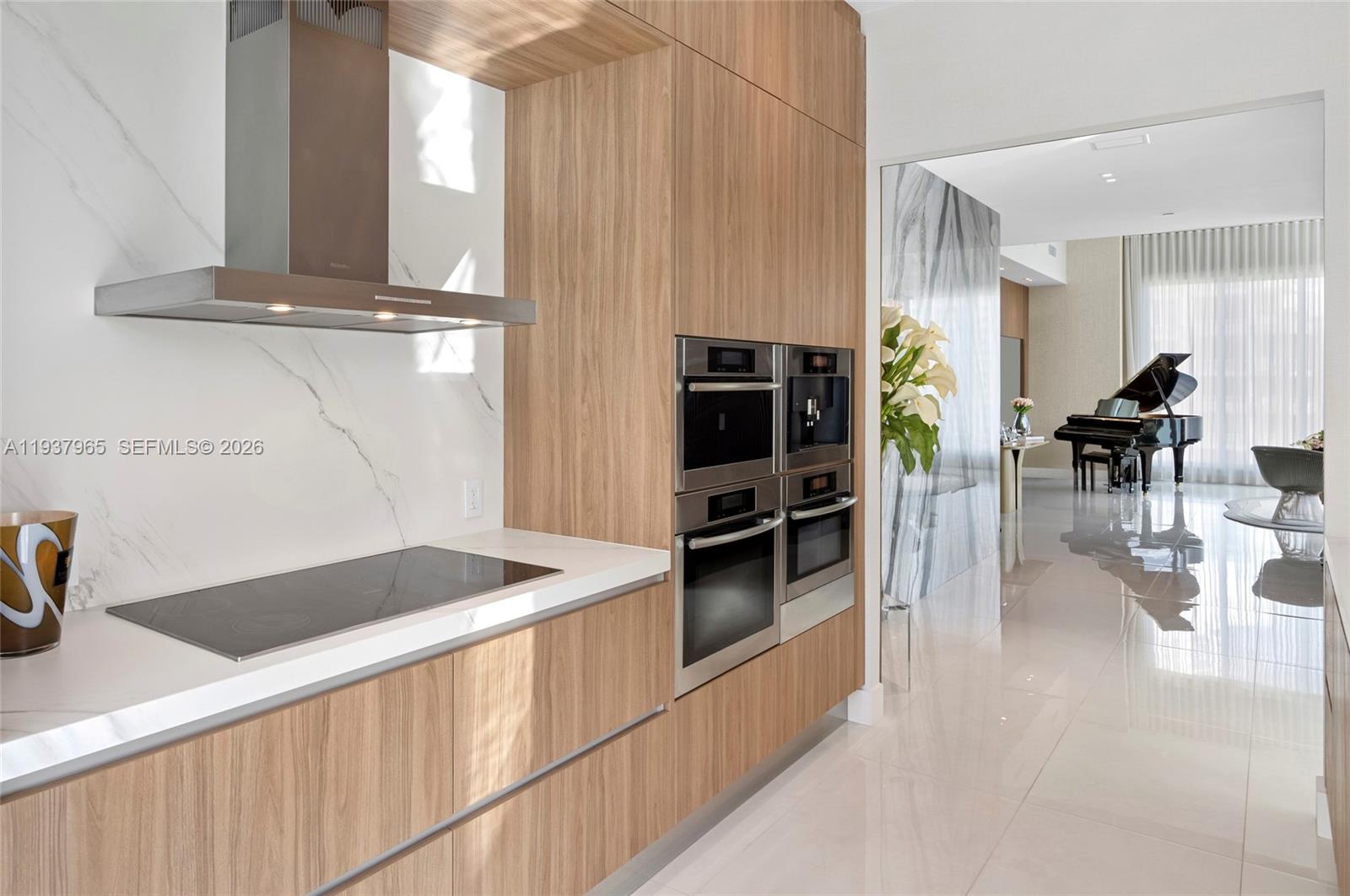 900 Brickell Key Blvd #2004, Miami FL 33131