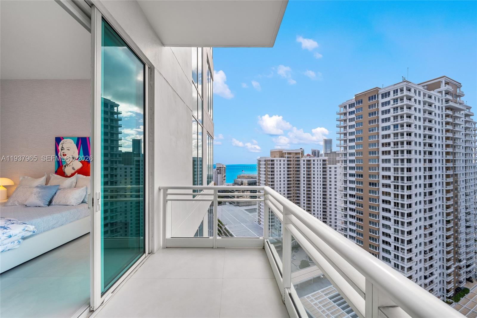 900 Brickell Key Blvd #2004, Miami FL 33131