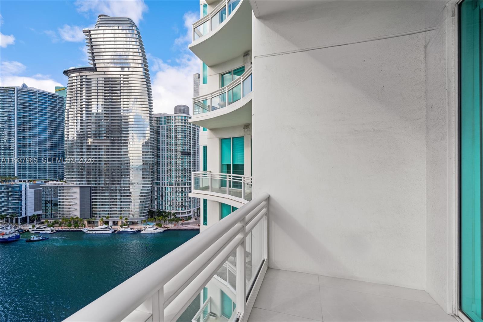 900 Brickell Key Blvd #2004, Miami FL 33131