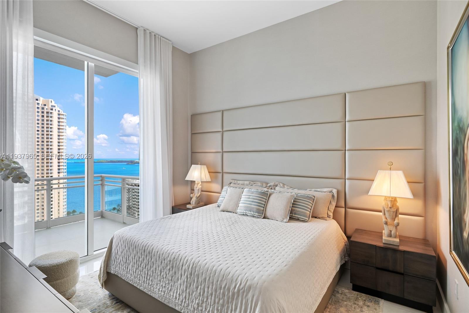 900 Brickell Key Blvd #2004, Miami FL 33131