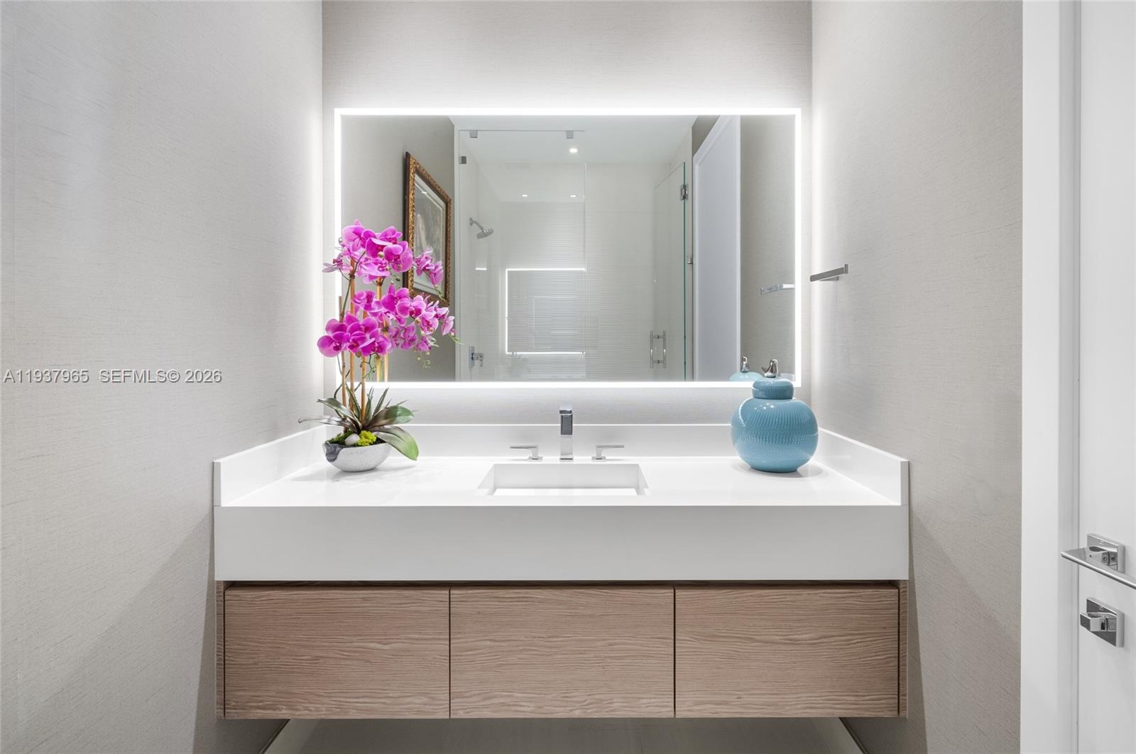 900 Brickell Key Blvd #2004, Miami FL 33131