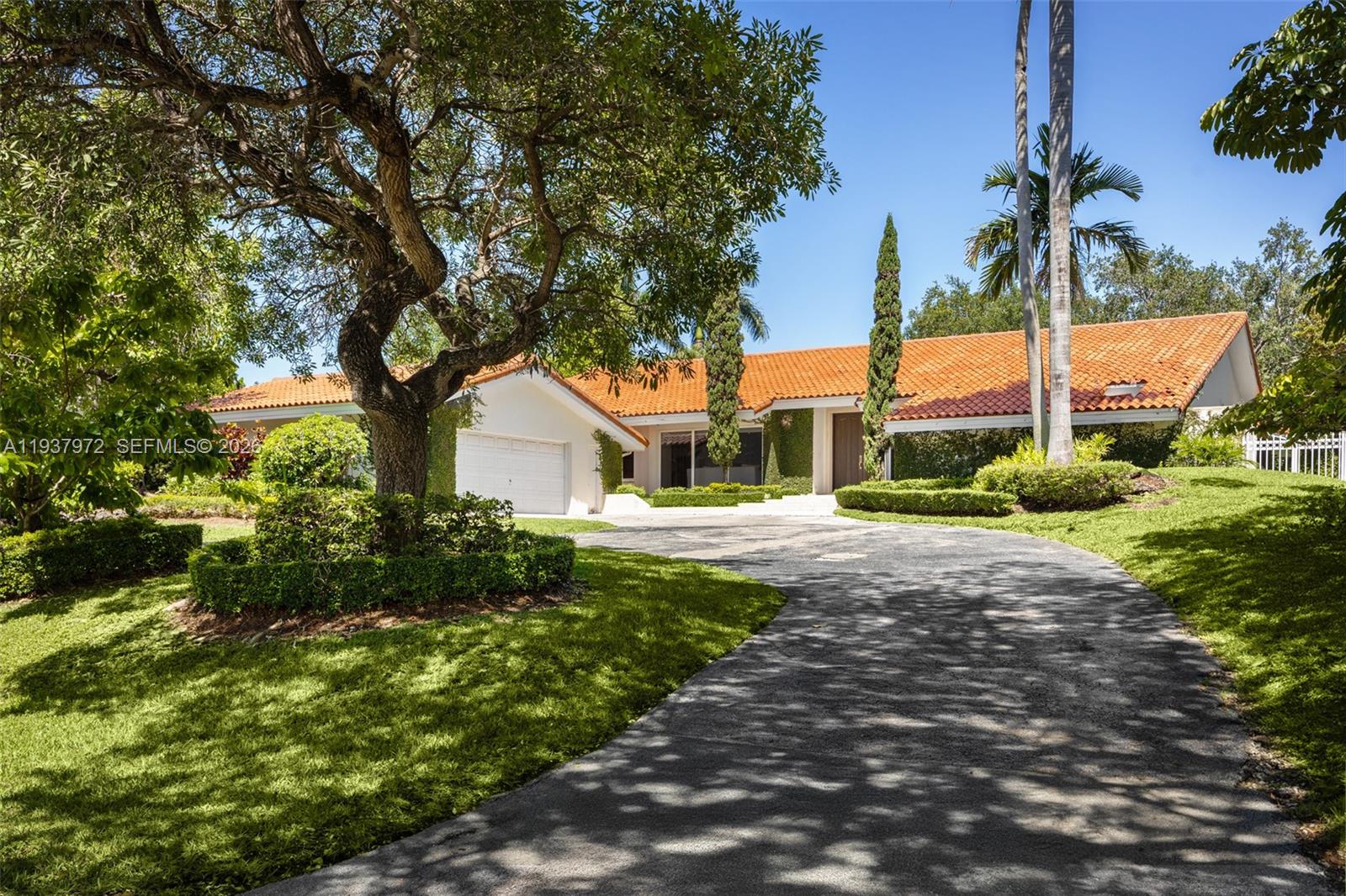 7230 Vistalmar St, Coral Gables FL 33143