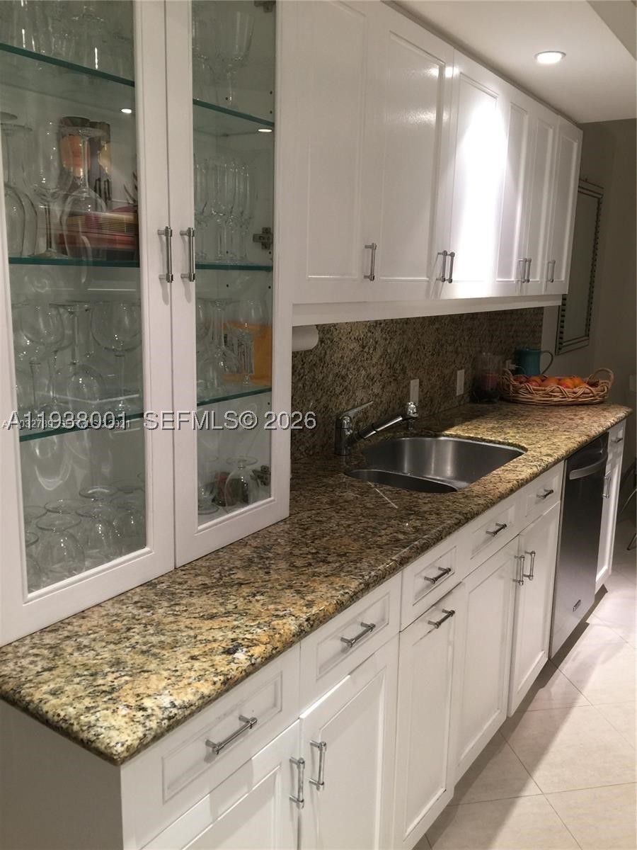 1121 Crandon Blvd #F1107, Key Biscayne FL 33149